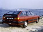 Audi 100 Avant 1982 года